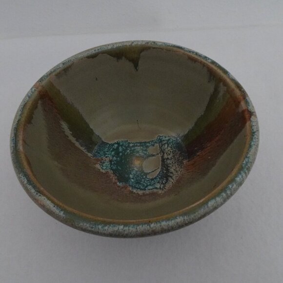 Studio Art Pottery Terracotta Bowl Signed Pattern Nature/Abstract Style - Picture 7 of 11